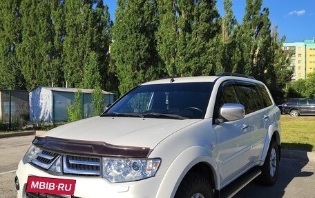 Mitsubishi Pajero Sport II рестайлинг, 2014 год, 1 950 000 рублей, 2 фотография