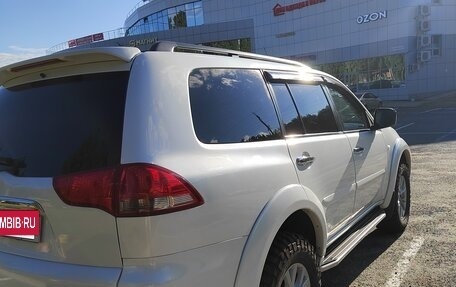 Mitsubishi Pajero Sport II рестайлинг, 2014 год, 1 950 000 рублей, 4 фотография