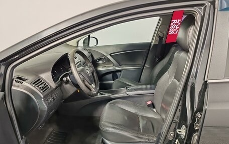 Toyota Avensis III рестайлинг, 2011 год, 1 035 000 рублей, 16 фотография
