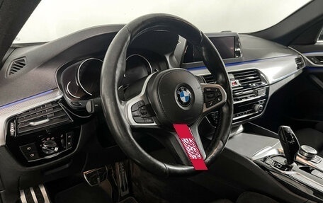 BMW 5 серия, 2018 год, 3 747 000 рублей, 13 фотография