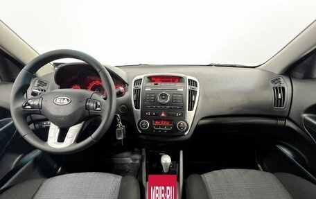 KIA cee'd I рестайлинг, 2011 год, 895 000 рублей, 13 фотография