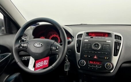 KIA cee'd I рестайлинг, 2011 год, 895 000 рублей, 15 фотография