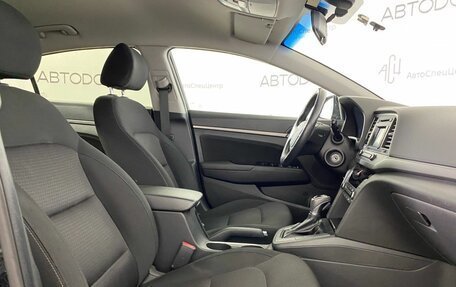 Hyundai Elantra VI рестайлинг, 2017 год, 1 217 000 рублей, 10 фотография