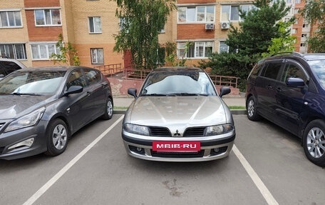 Mitsubishi Carisma I, 2003 год, 420 000 рублей, 2 фотография