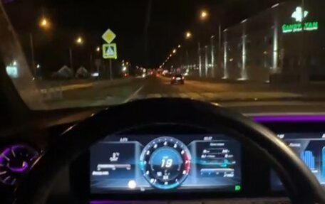 Mercedes-Benz E-Класс, 2020 год, 4 200 000 рублей, 15 фотография