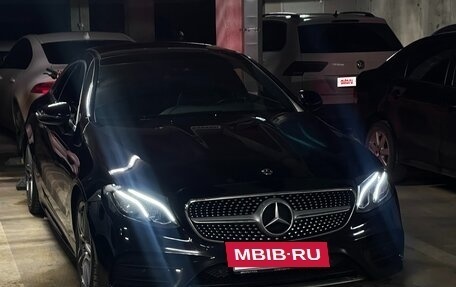 Mercedes-Benz E-Класс, 2020 год, 4 200 000 рублей, 2 фотография
