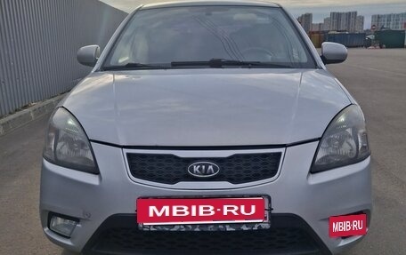 KIA Rio II, 2011 год, 450 000 рублей, 2 фотография