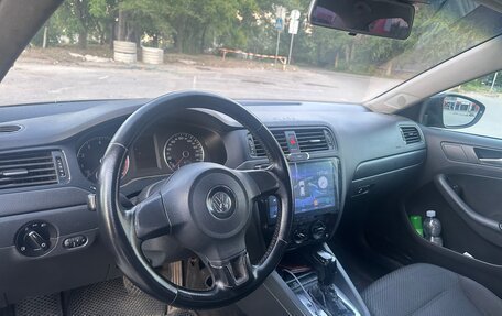 Volkswagen Jetta VI, 2013 год, 780 000 рублей, 7 фотография