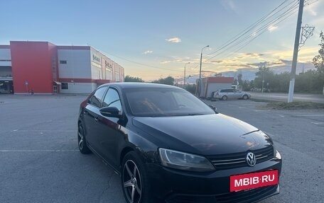 Volkswagen Jetta VI, 2013 год, 780 000 рублей, 6 фотография