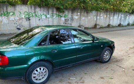 Audi A4, 2000 год, 235 000 рублей, 3 фотография