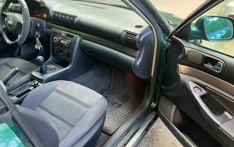 Audi A4, 2000 год, 235 000 рублей, 5 фотография