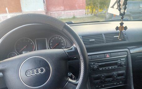 Audi A4, 2003 год, 550 000 рублей, 5 фотография