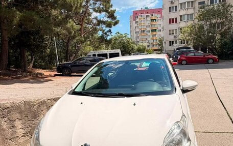 Peugeot 208 II, 2014 год, 670 000 рублей, 9 фотография