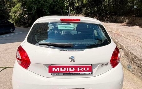Peugeot 208 II, 2014 год, 670 000 рублей, 7 фотография