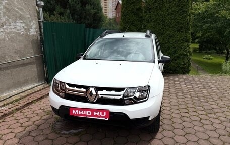 Renault Duster I рестайлинг, 2017 год, 1 800 000 рублей, 2 фотография