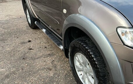 Mitsubishi L200 IV рестайлинг, 2011 год, 2 000 000 рублей, 25 фотография