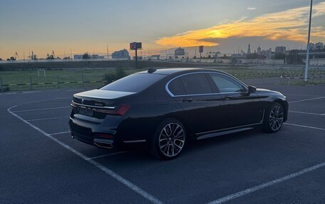 BMW 7 серия, 2021 год, 8 000 000 рублей, 4 фотография
