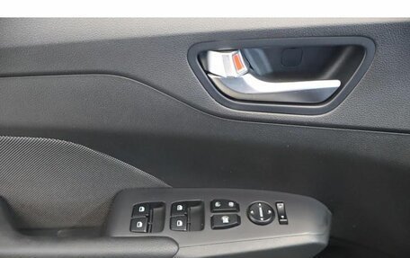 Hyundai Solaris II рестайлинг, 2019 год, 1 319 000 рублей, 12 фотография