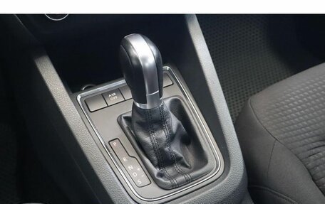 Volkswagen Jetta VI, 2015 год, 1 013 000 рублей, 11 фотография