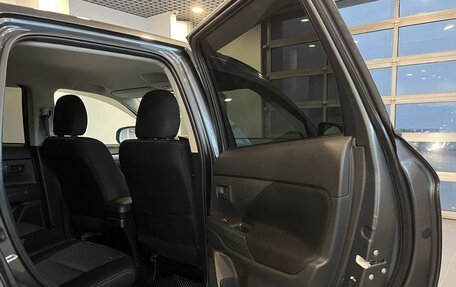 Mitsubishi Outlander III рестайлинг 3, 2017 год, 1 810 000 рублей, 15 фотография