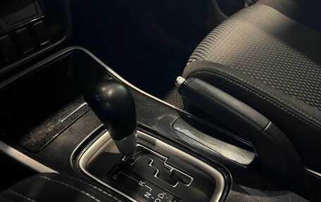 Mitsubishi Outlander III рестайлинг 3, 2017 год, 1 810 000 рублей, 28 фотография