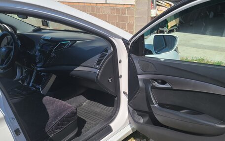 Hyundai i40 I рестайлинг, 2014 год, 1 200 000 рублей, 13 фотография