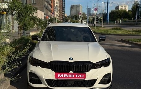 BMW 3 серия, 2019 год, 4 500 000 рублей, 7 фотография