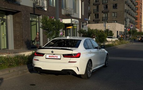BMW 3 серия, 2019 год, 4 500 000 рублей, 18 фотография