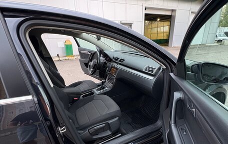 Volkswagen Passat B7, 2011 год, 1 190 000 рублей, 13 фотография