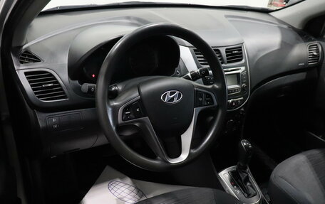 Hyundai Solaris II рестайлинг, 2014 год, 831 000 рублей, 10 фотография