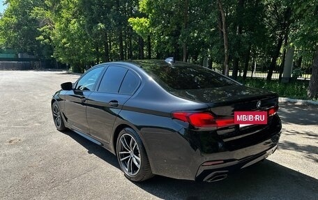 BMW 5 серия, 2020 год, 5 200 000 рублей, 2 фотография