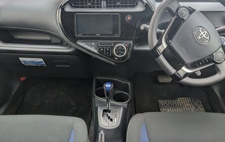 Toyota Aqua I, 2018 год, 1 250 000 рублей, 9 фотография
