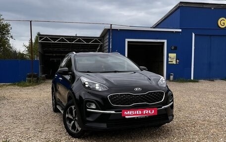 KIA Sportage IV рестайлинг, 2021 год, 2 430 000 рублей, 4 фотография