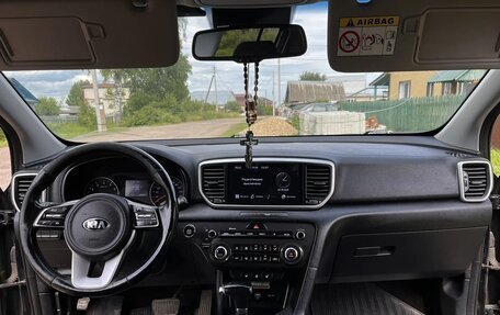 KIA Sportage IV рестайлинг, 2021 год, 2 430 000 рублей, 5 фотография