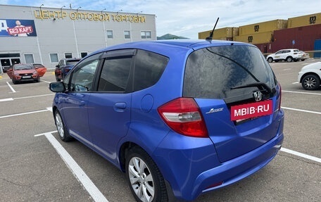 Honda Jazz II рестайлинг, 2011 год, 1 200 000 рублей, 2 фотография