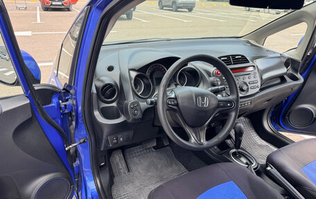Honda Jazz II рестайлинг, 2011 год, 1 200 000 рублей, 7 фотография