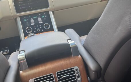 Land Rover Range Rover IV рестайлинг, 2021 год, 12 990 000 рублей, 8 фотография