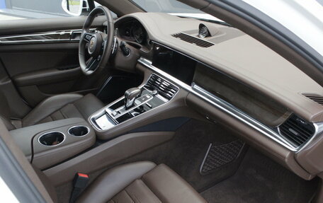 Porsche Panamera II рестайлинг, 2020 год, 10 000 000 рублей, 7 фотография