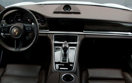 Porsche Panamera II рестайлинг, 2020 год, 10 000 000 рублей, 24 фотография