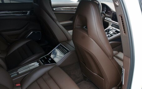 Porsche Panamera II рестайлинг, 2020 год, 10 000 000 рублей, 33 фотография