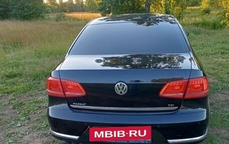 Volkswagen Passat B7, 2011 год, 890 000 рублей, 14 фотография