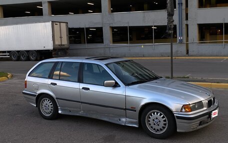 BMW 3 серия, 1998 год, 245 000 рублей, 6 фотография