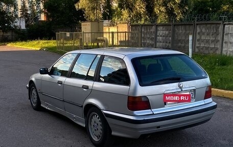 BMW 3 серия, 1998 год, 245 000 рублей, 3 фотография