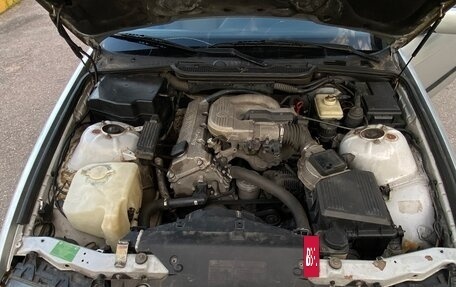 BMW 3 серия, 1998 год, 245 000 рублей, 12 фотография