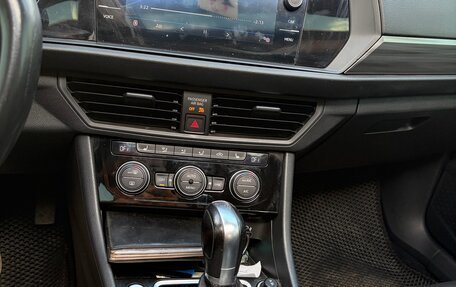 Volkswagen Jetta VII, 2019 год, 1 950 000 рублей, 14 фотография