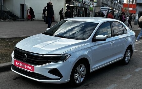 Volkswagen Polo VI (EU Market), 2021 год, 1 800 000 рублей, 2 фотография