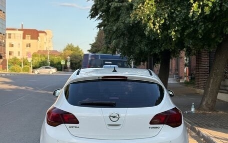 Opel Astra J, 2012 год, 600 000 рублей, 4 фотография