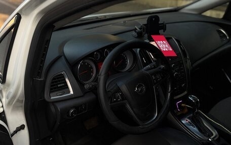 Opel Astra J, 2012 год, 600 000 рублей, 9 фотография