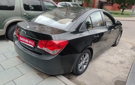 Chevrolet Cruze II, 2010 год, 400 000 рублей, 9 фотография