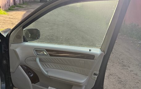Mercedes-Benz C-Класс, 2002 год, 655 000 рублей, 5 фотография